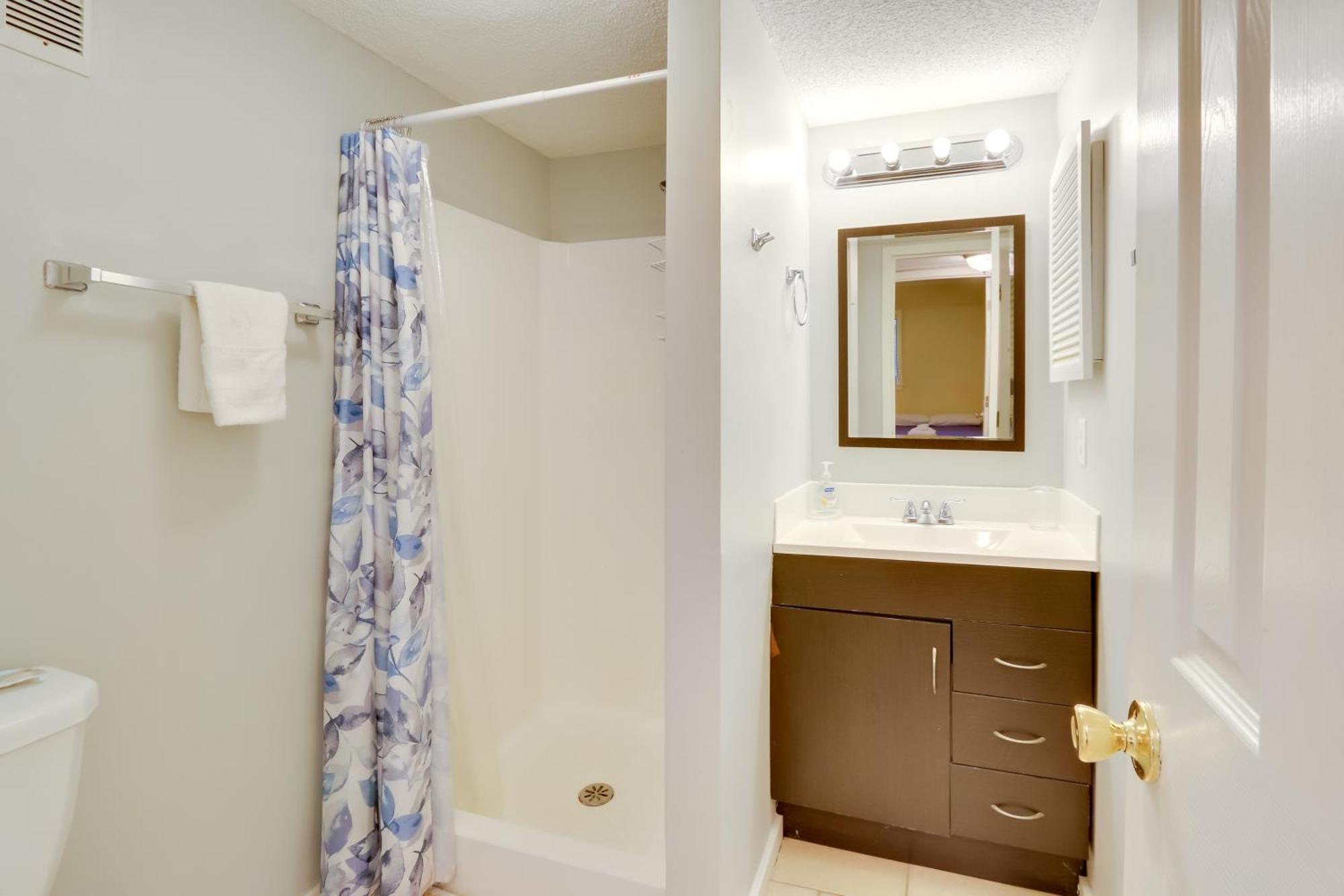 Bright And Beachy Getaway On Hilton Head Island! Экстерьер фото